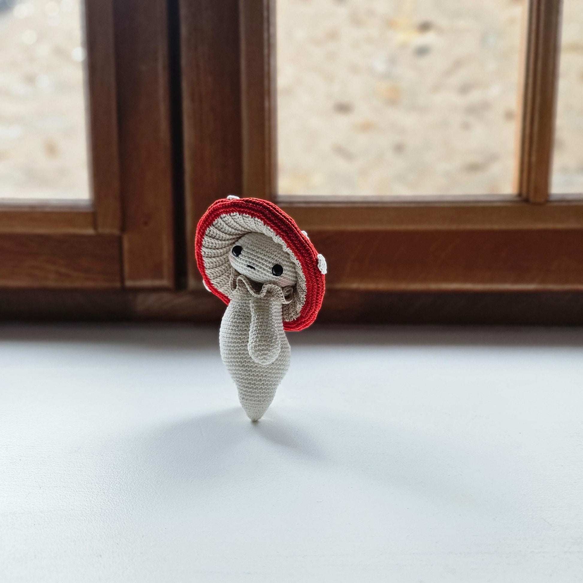 Mushroom guy - critter stitch crochet pattern / amigurumi